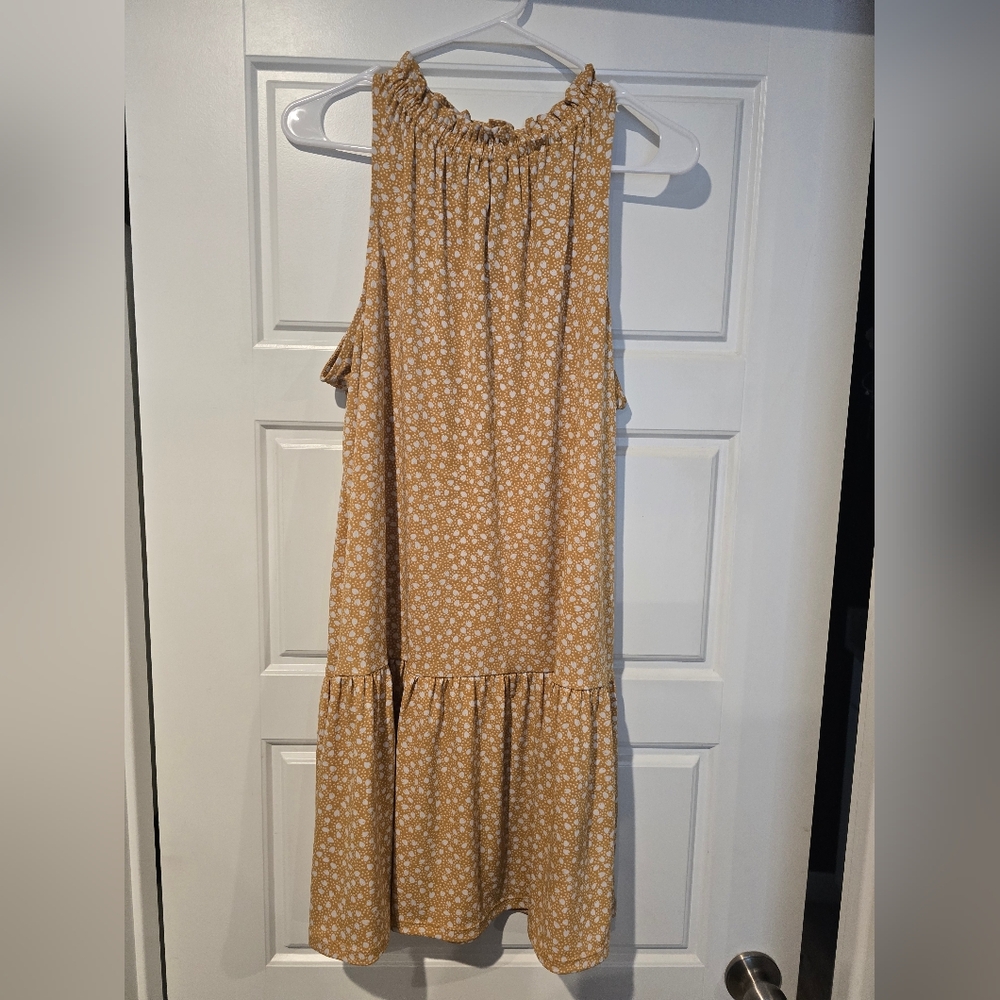 Banana Republic Tan Floral Dress